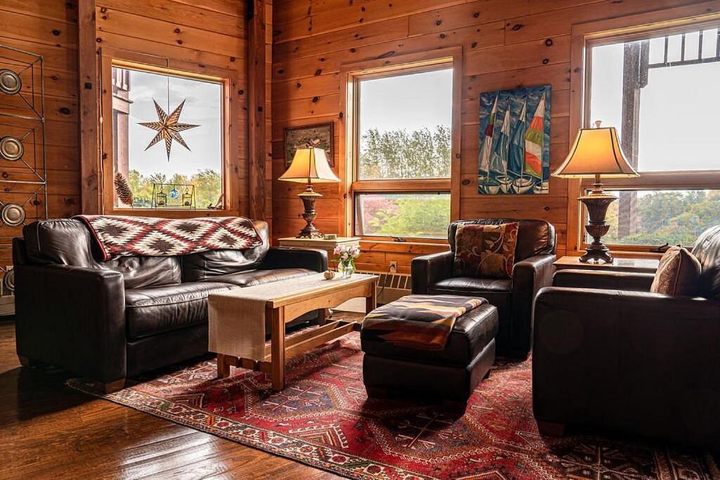 Point Au Roche Lodge 普拉茨堡 外观 照片