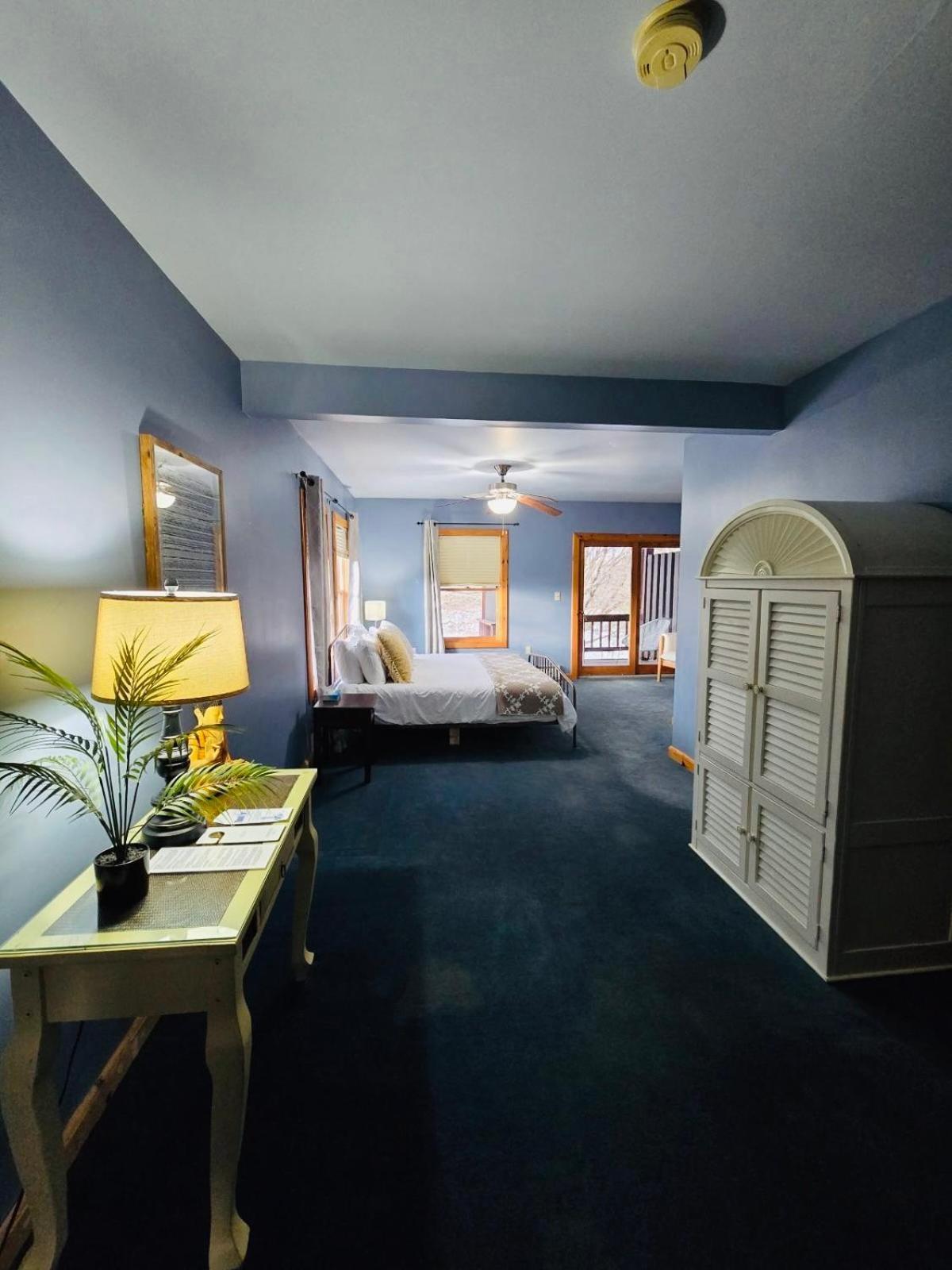 Point Au Roche Lodge 普拉茨堡 外观 照片